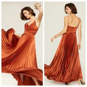 Copied - DELFI Collective Aria Satin Sweetheart Gown Brown M